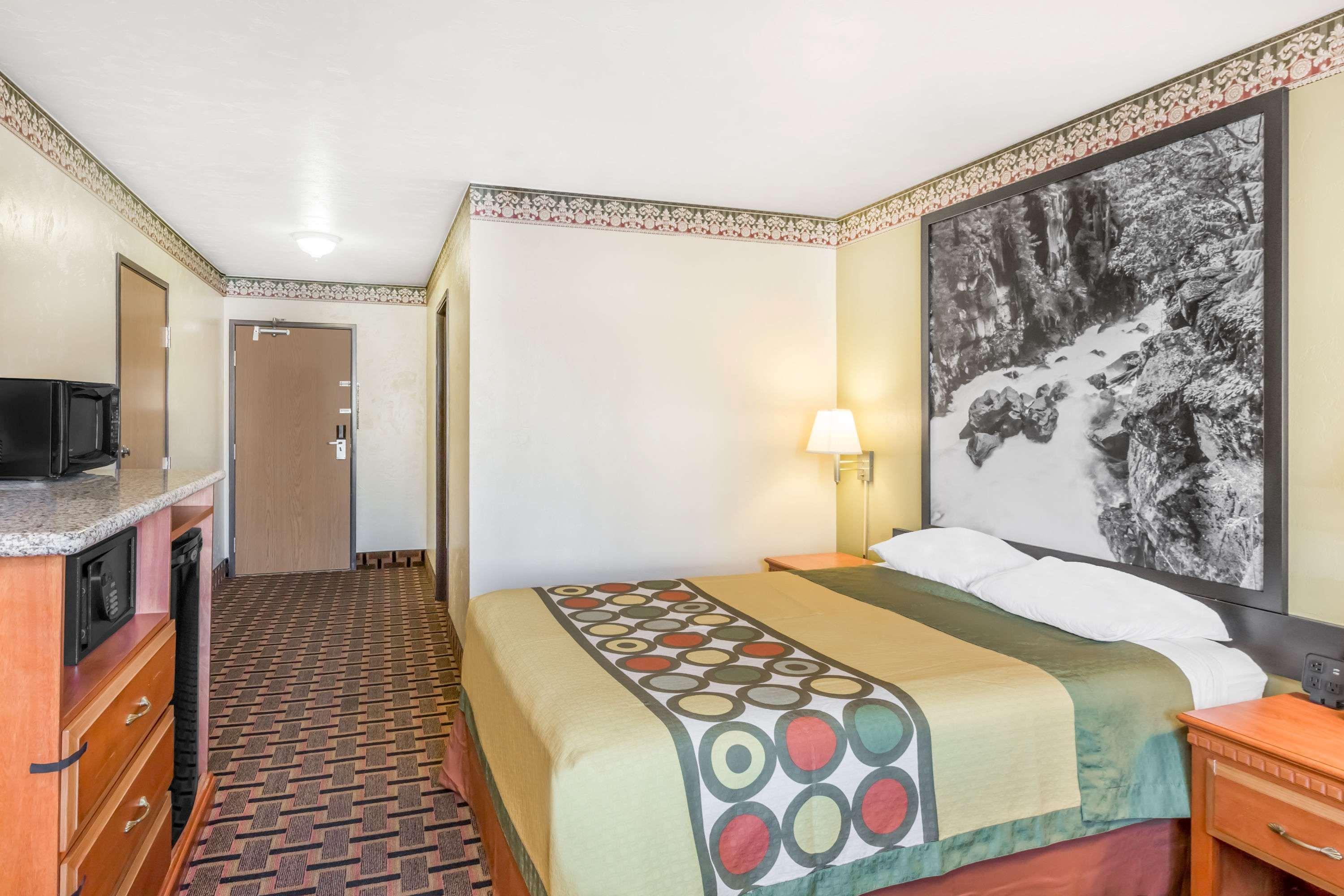 Motel Super 8 By Wyndham Grants Pass Exterior foto